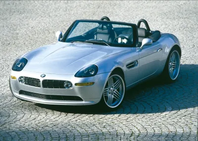 Roadster V8
